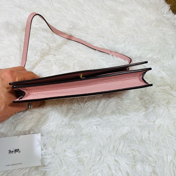 Disney x Coach Dalmatian Crossbody - Picture 14 of 15